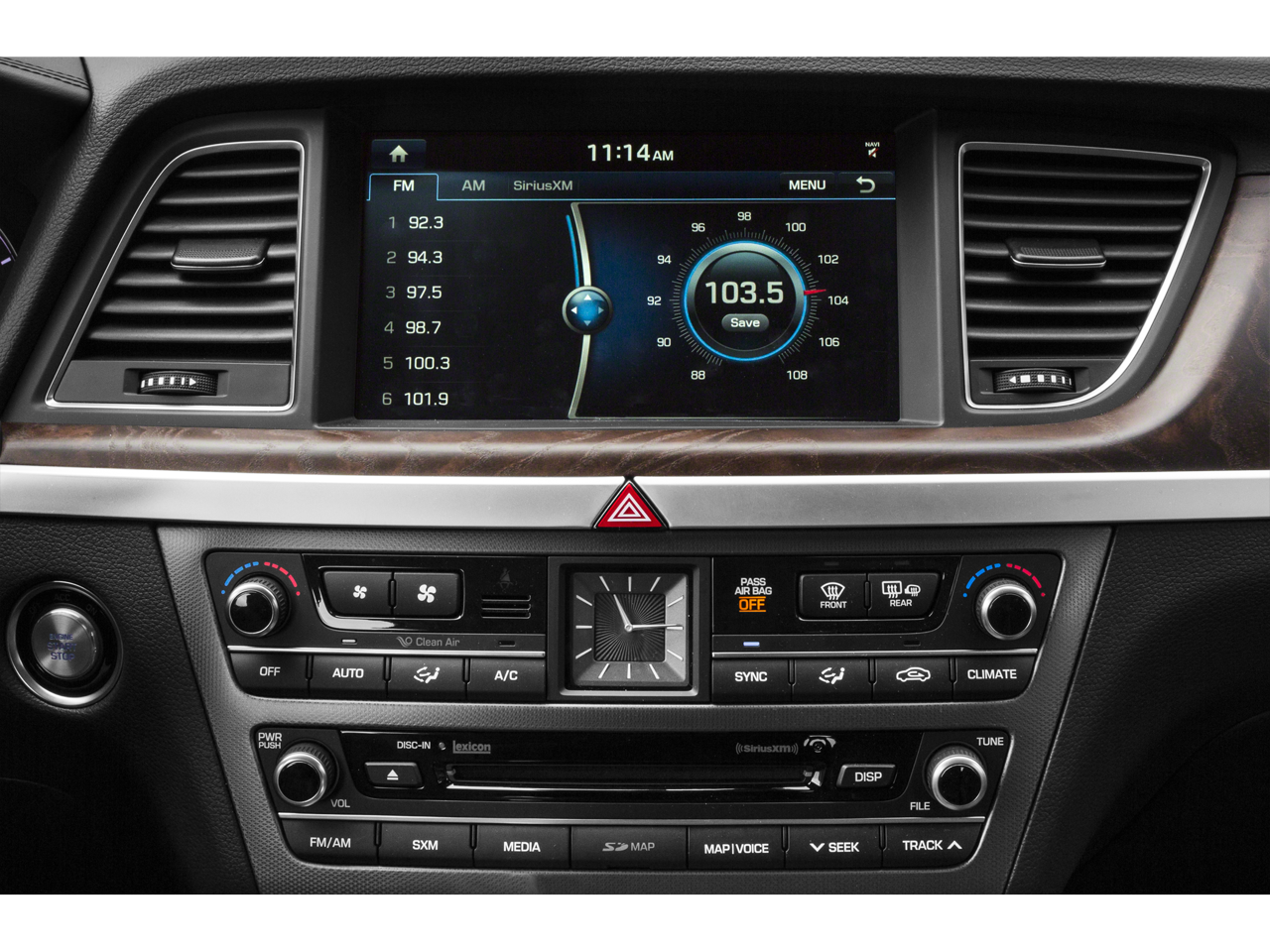 2015 Hyundai Genesis 3.8 photo 3