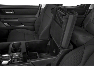 2022 Toyota Tundra 4WD SR5