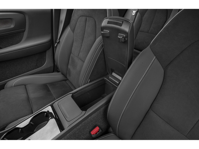2022 Volvo C40 Recharge Pure Electric Ultimate