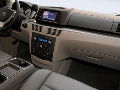 2009 Volkswagen Routan S