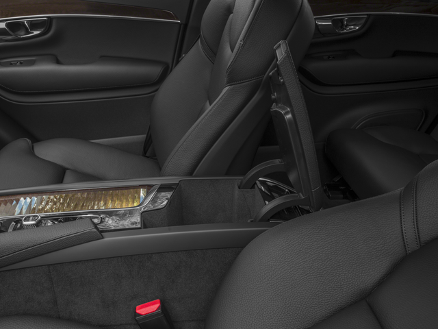 2017 Volvo XC90 Inscription