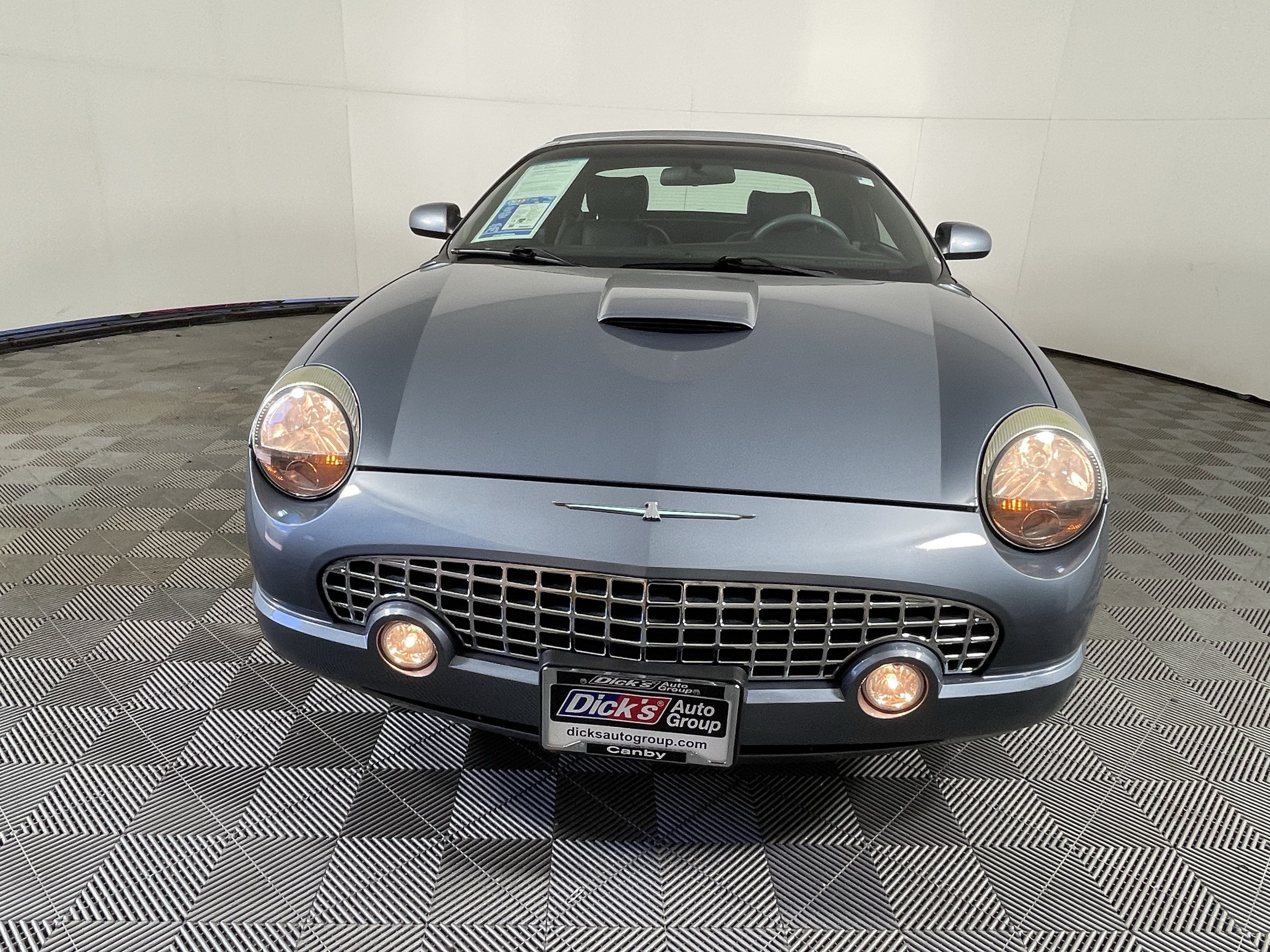 2005 Ford Thunderbird Base