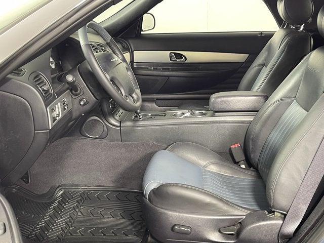 2005 Ford Thunderbird Base