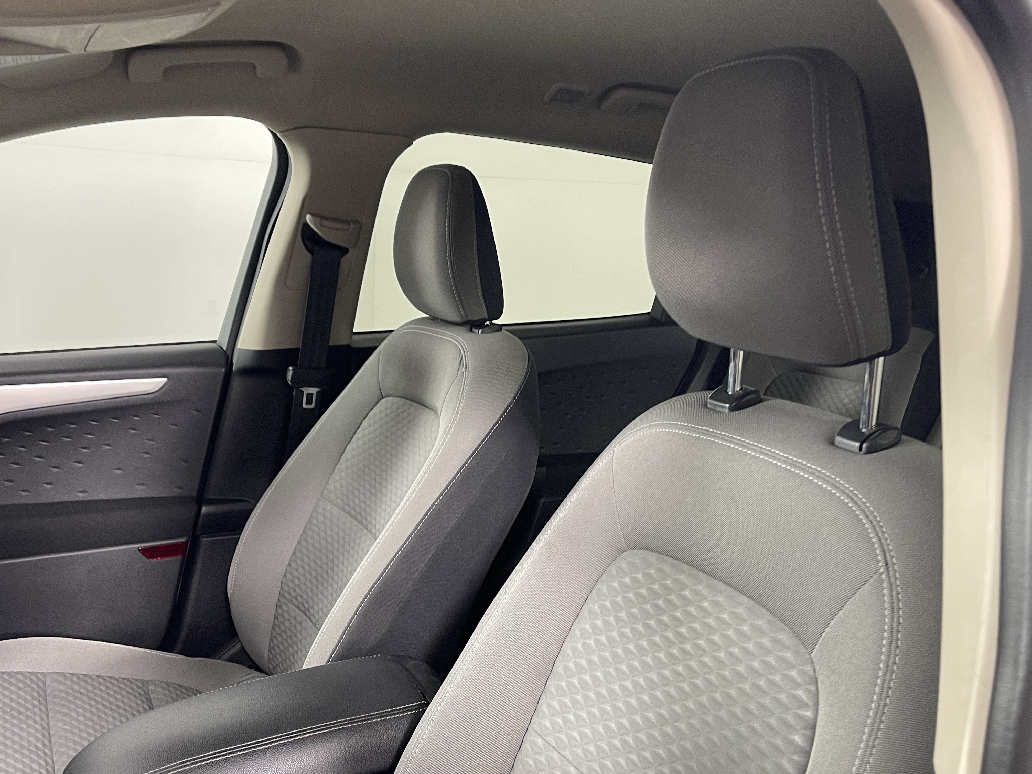2020 Ford Escape SE Sport Hybrid