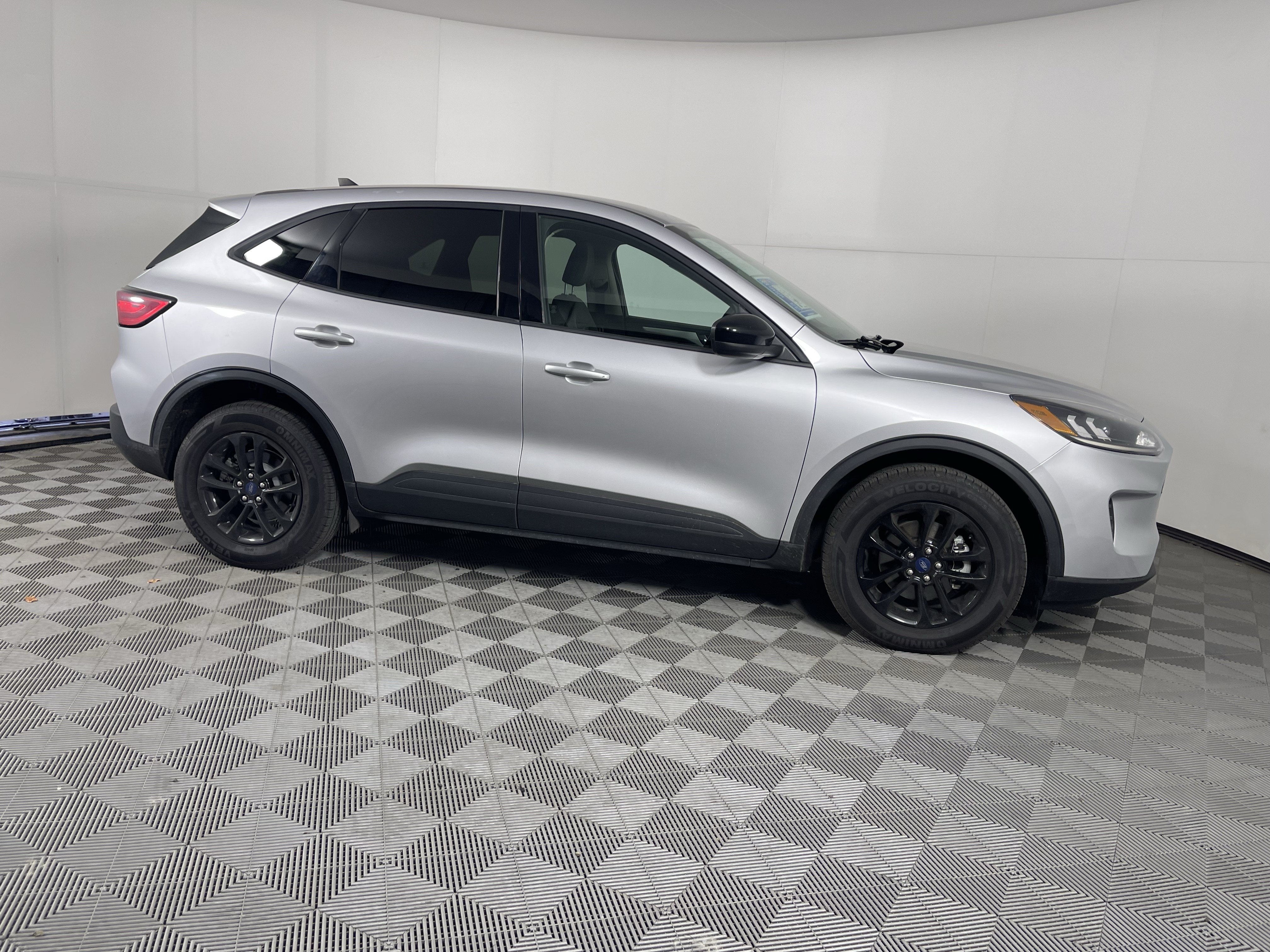 2020 Ford Escape SE Sport Hybrid