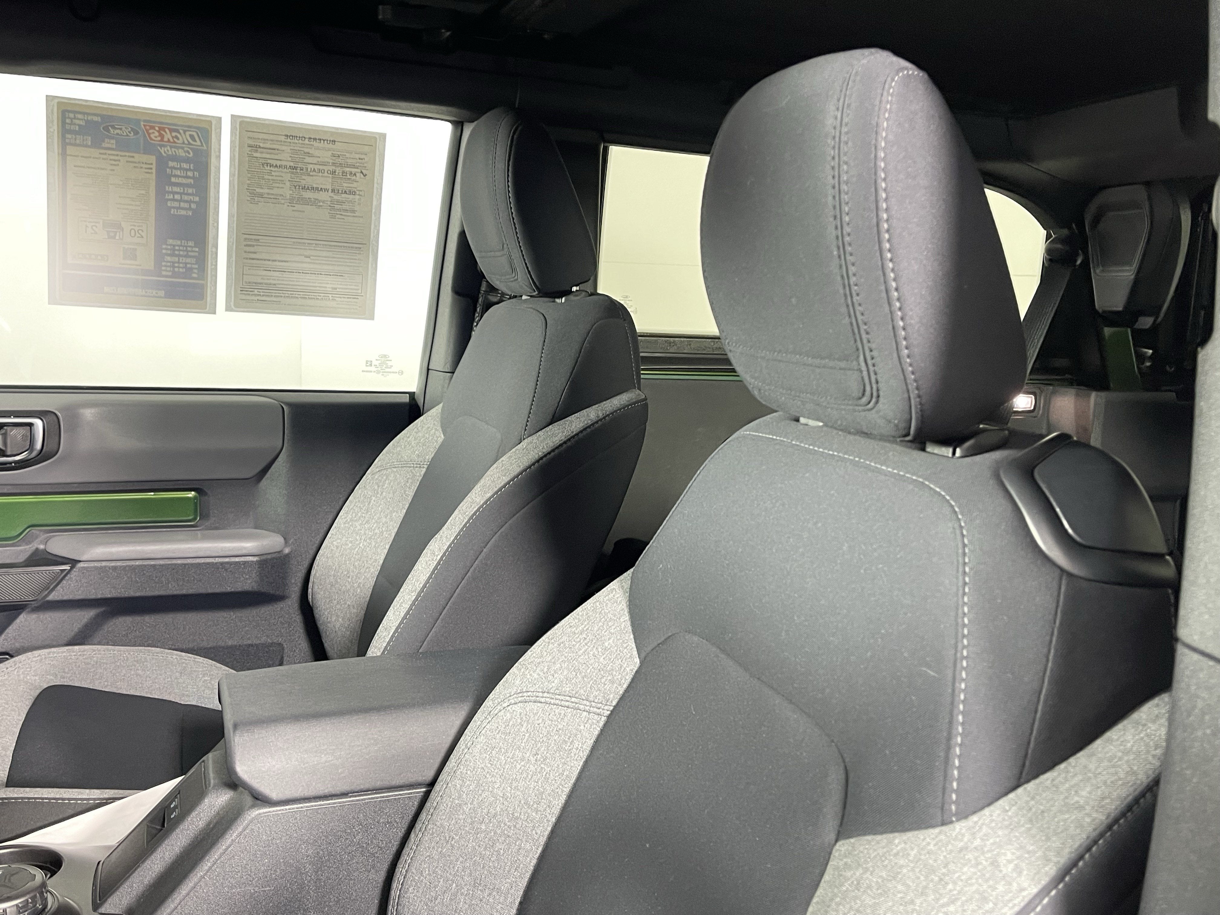2023 Ford Bronco Base