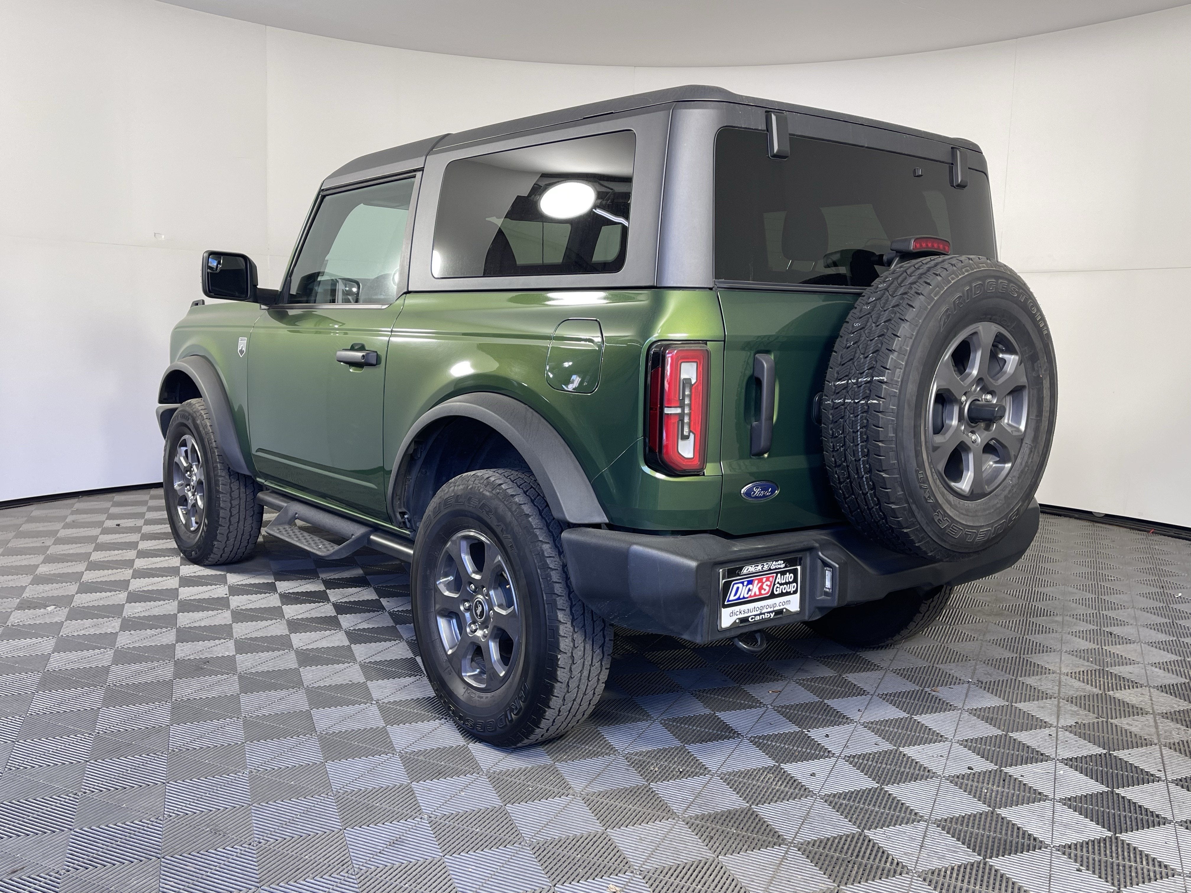 2023 Ford Bronco Base