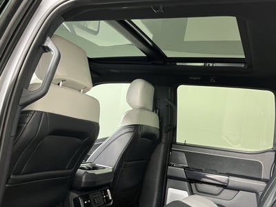 2025 Ford F-150 Lightning Platinum
