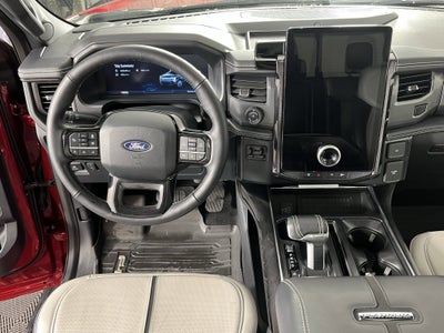 2025 Ford F-150 Lightning Platinum