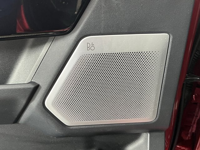 2025 Ford F-150 Lightning Platinum