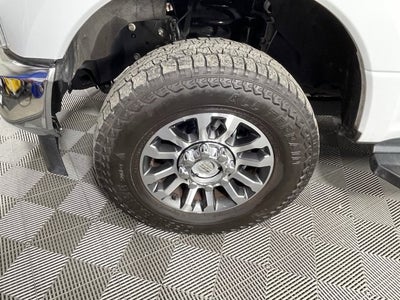 2020 Ford Super Duty F-350 SRW Lariat