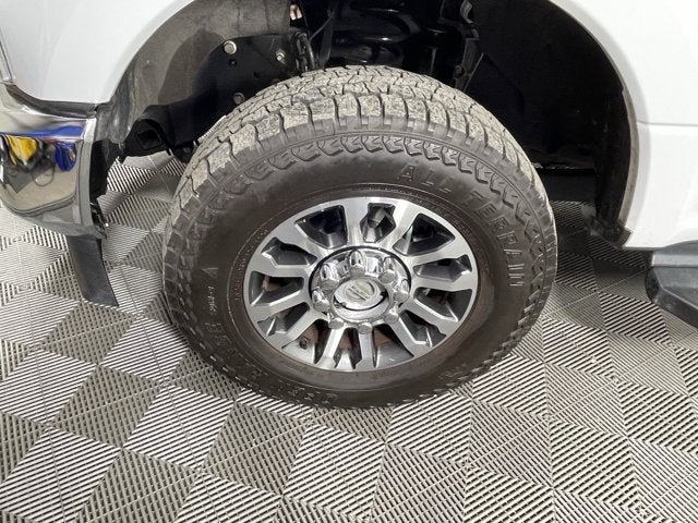 2020 Ford Super Duty F-350 SRW Lariat