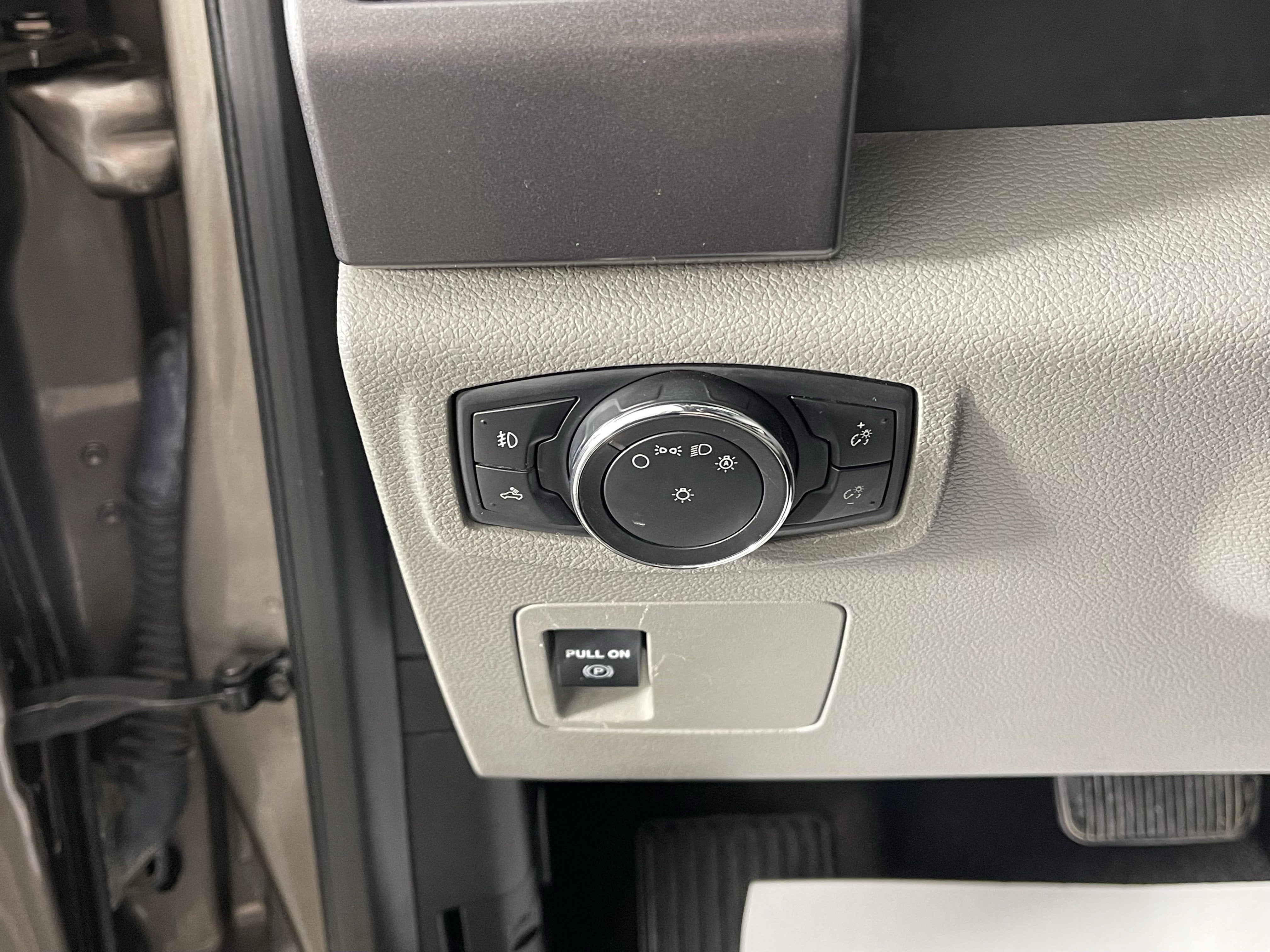 2018 Ford F-150 Base