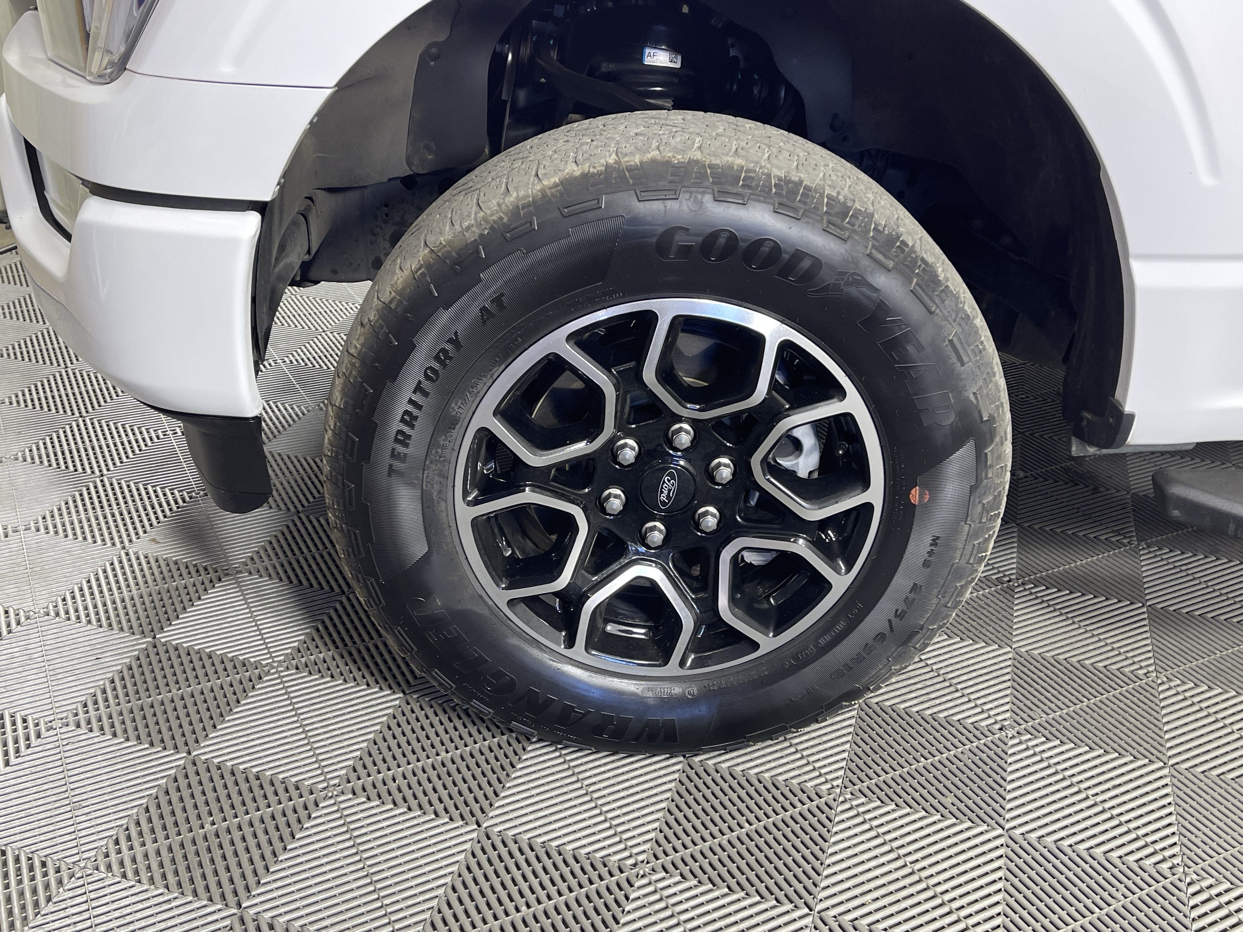 2023 Ford F-150 Base