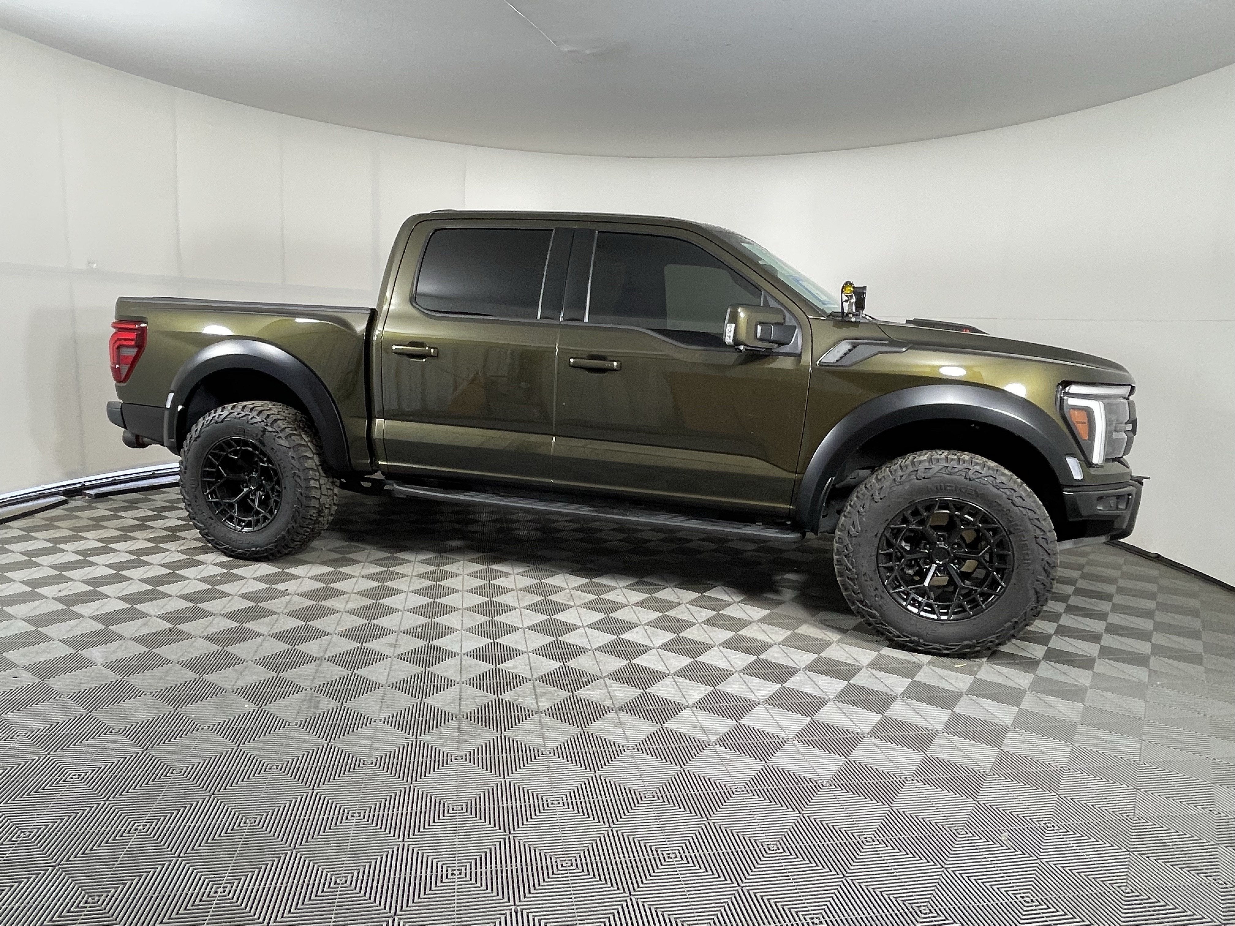2024 Ford F-150 Raptor R