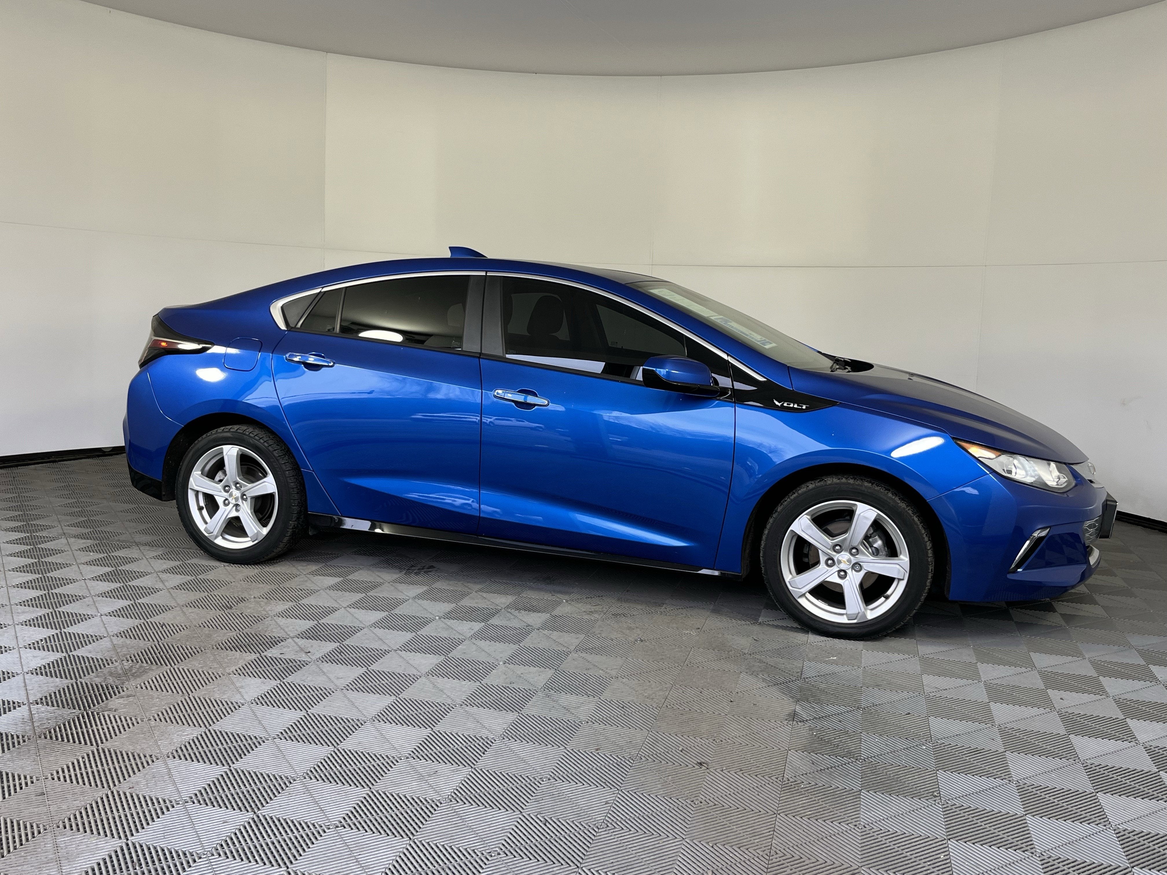 2018 Chevrolet Volt LT