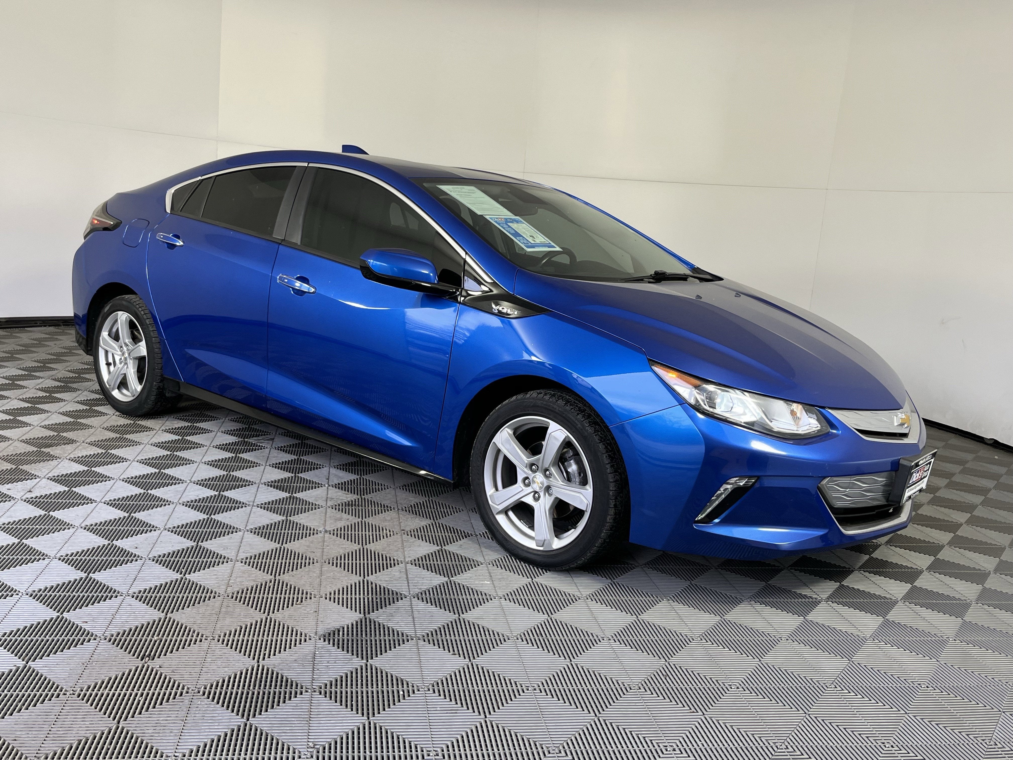 2018 Chevrolet Volt LT