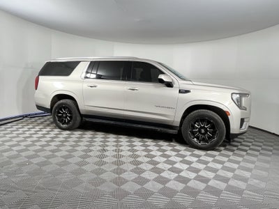 2022 GMC Yukon XL SLE