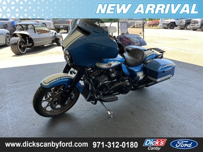 2023 harley street glide Base