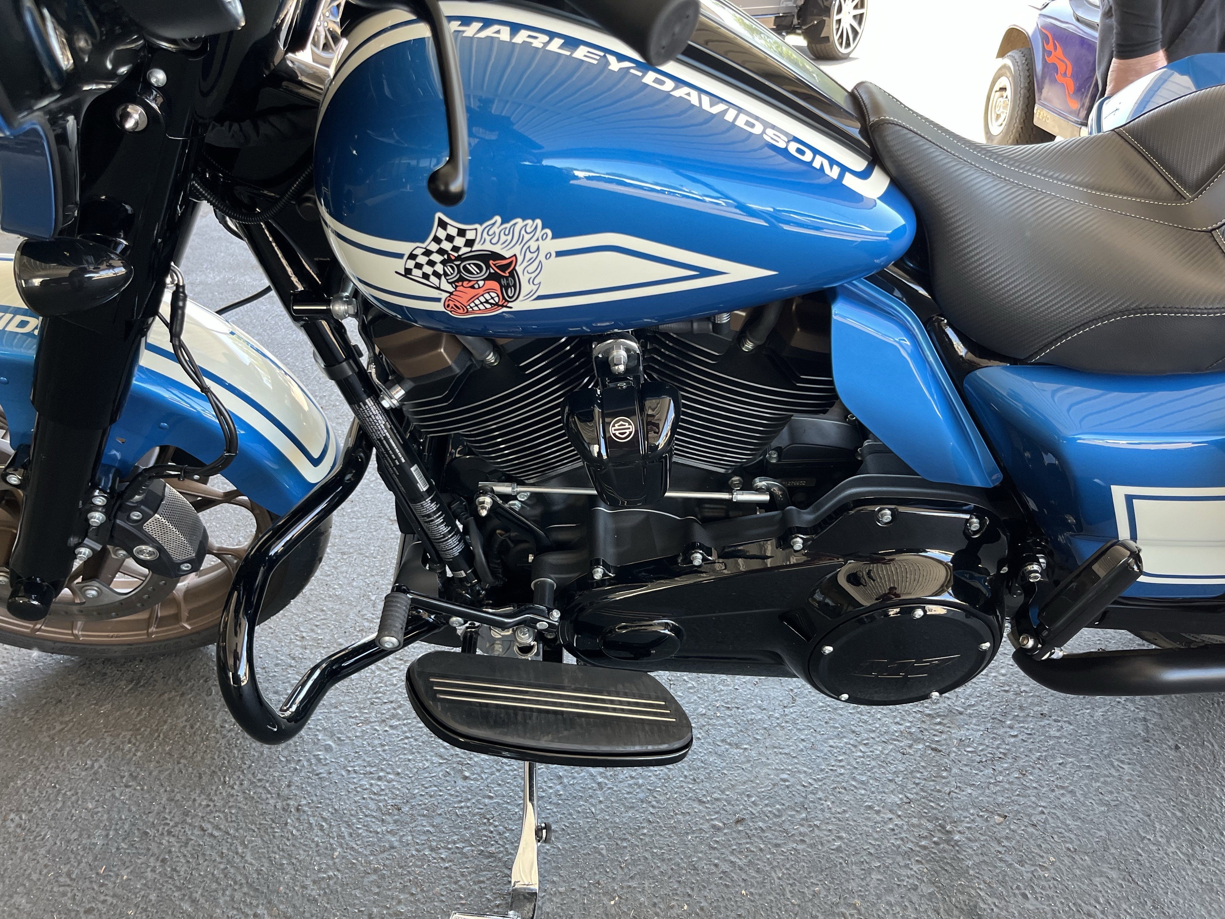 2023 harley street glide Base