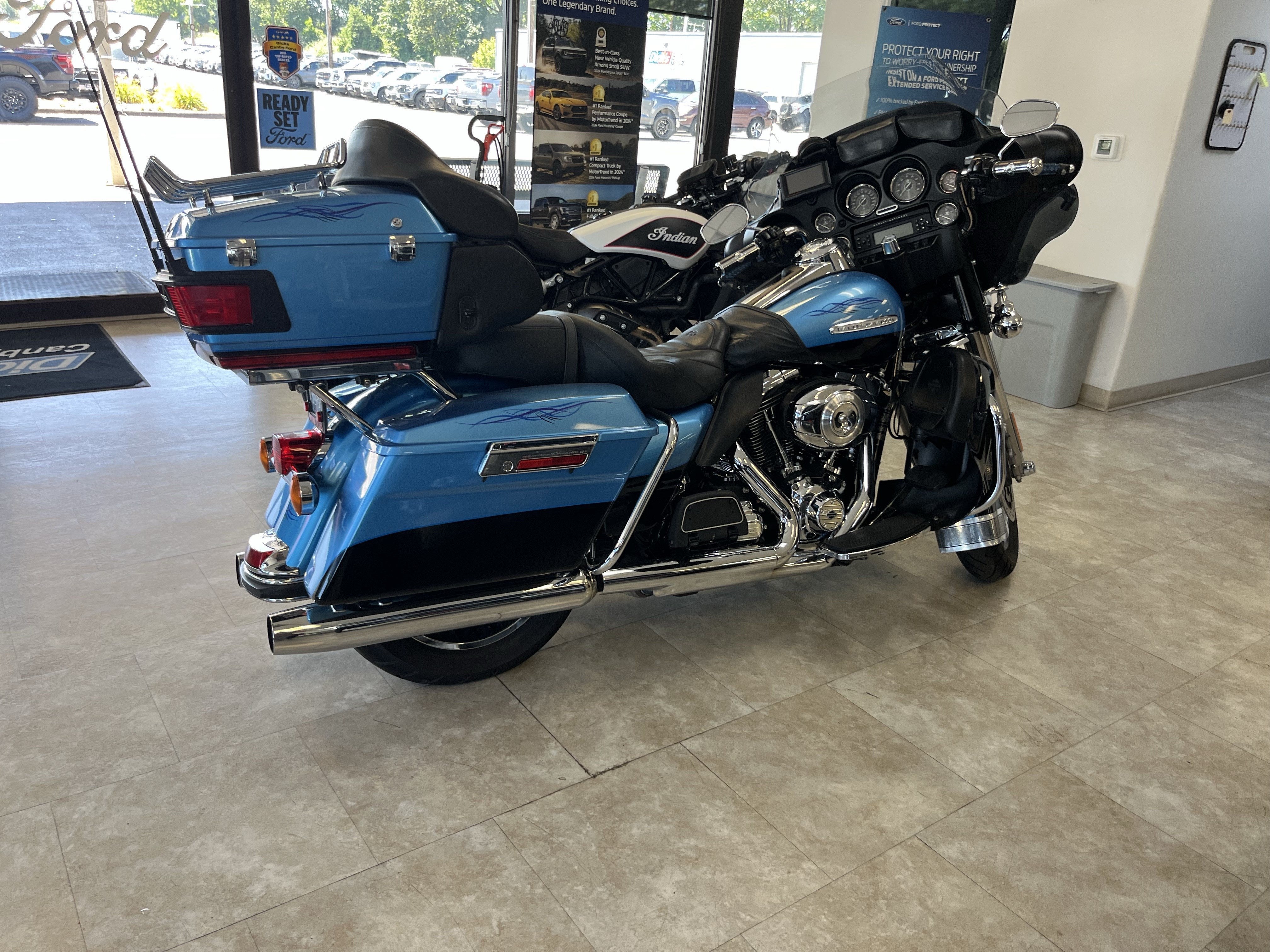 2011 harley-davidson ultra classic limited Base