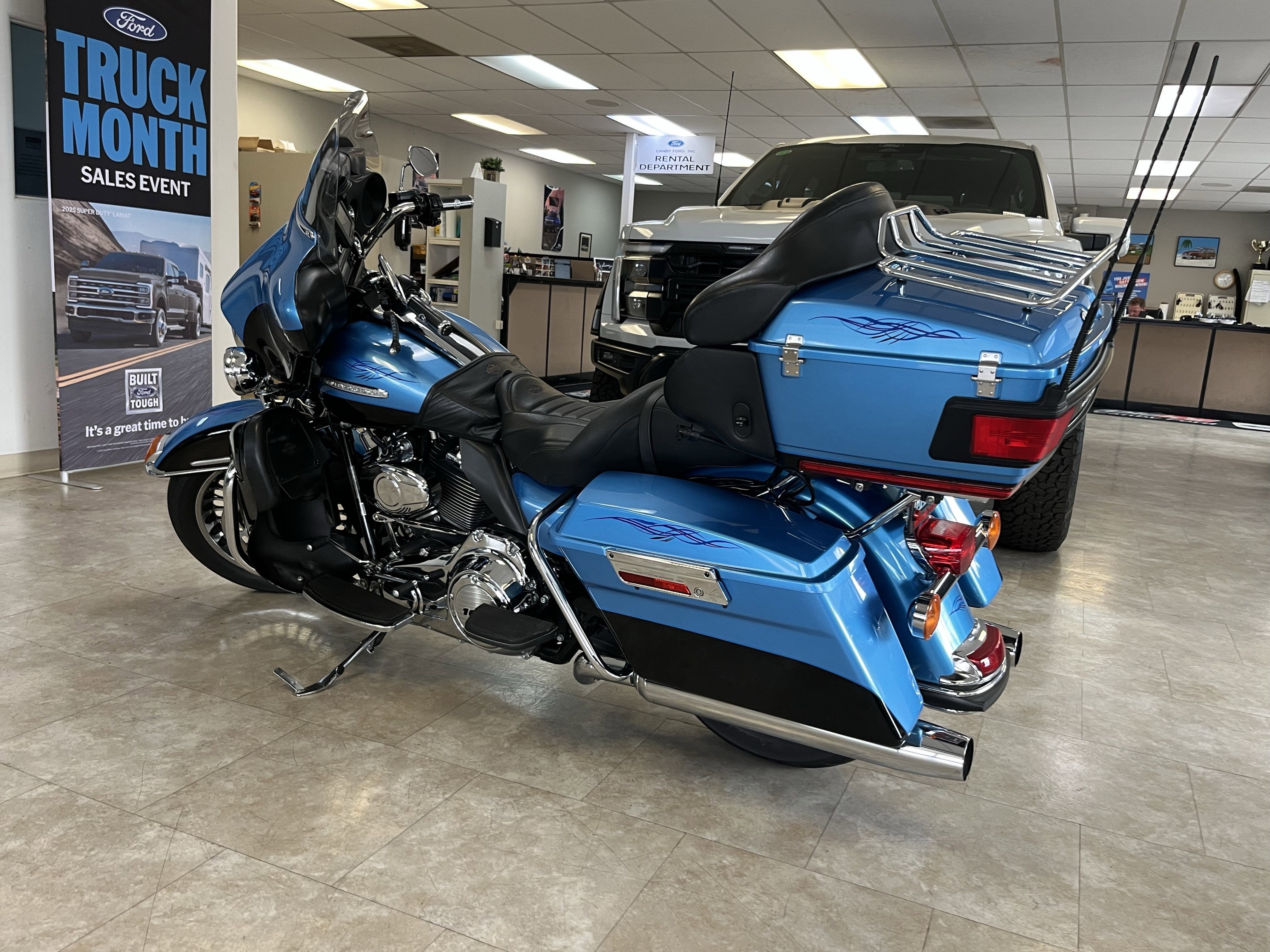 2011 harley-davidson ultra classic limited Base