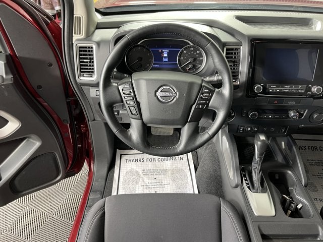 2022 Nissan Frontier SV