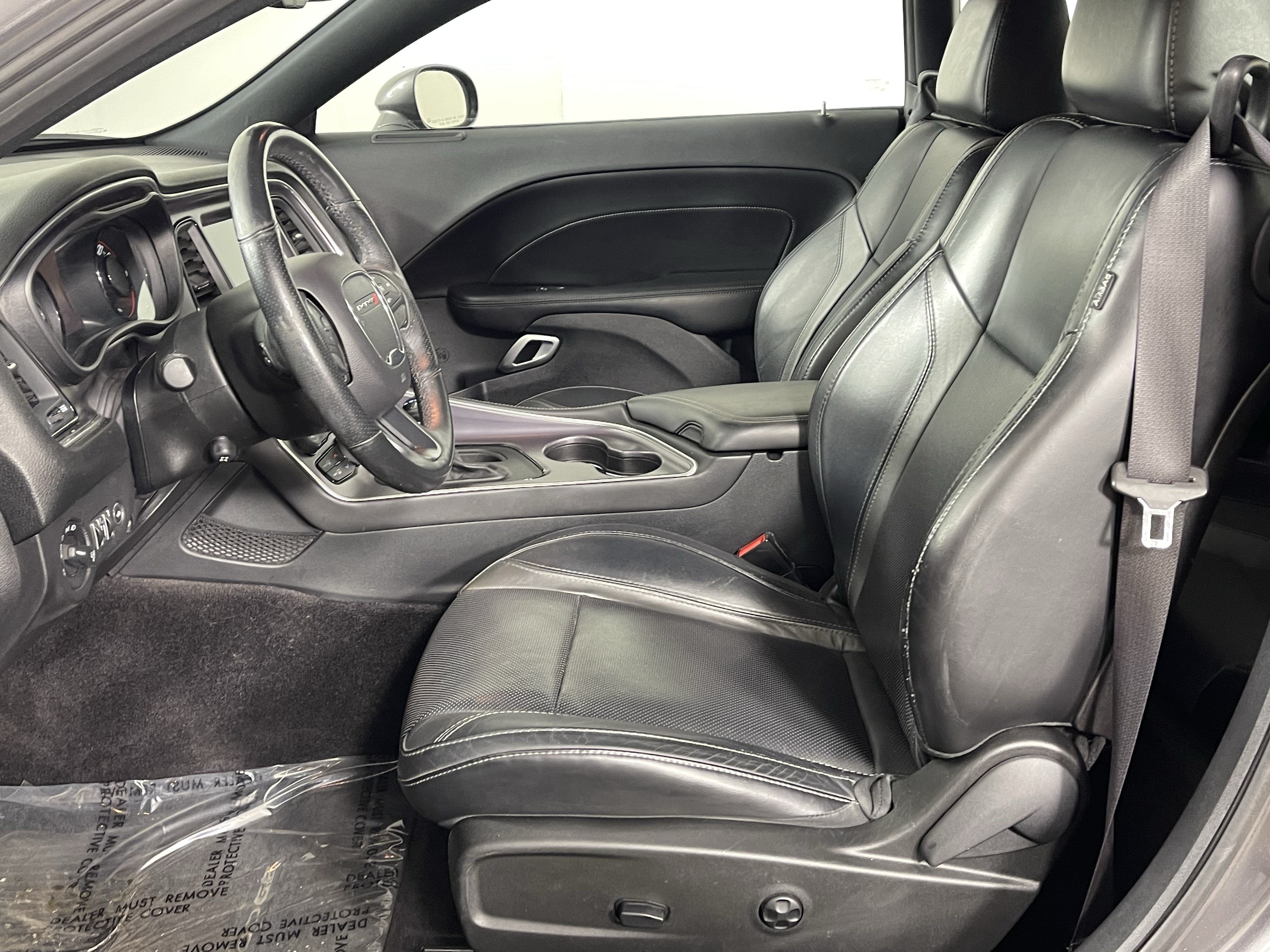 2016 Dodge Challenger R/T Plus