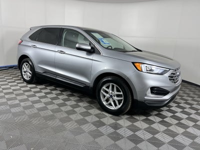 2022 Ford Edge Base