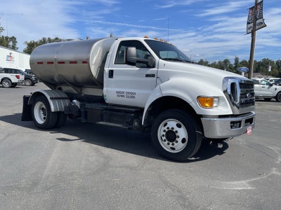 2013 Ford Super Duty F-750 Straight Frame Base