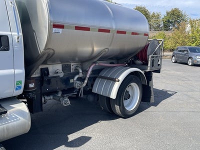 2013 Ford Super Duty F-750 Straight Frame Base