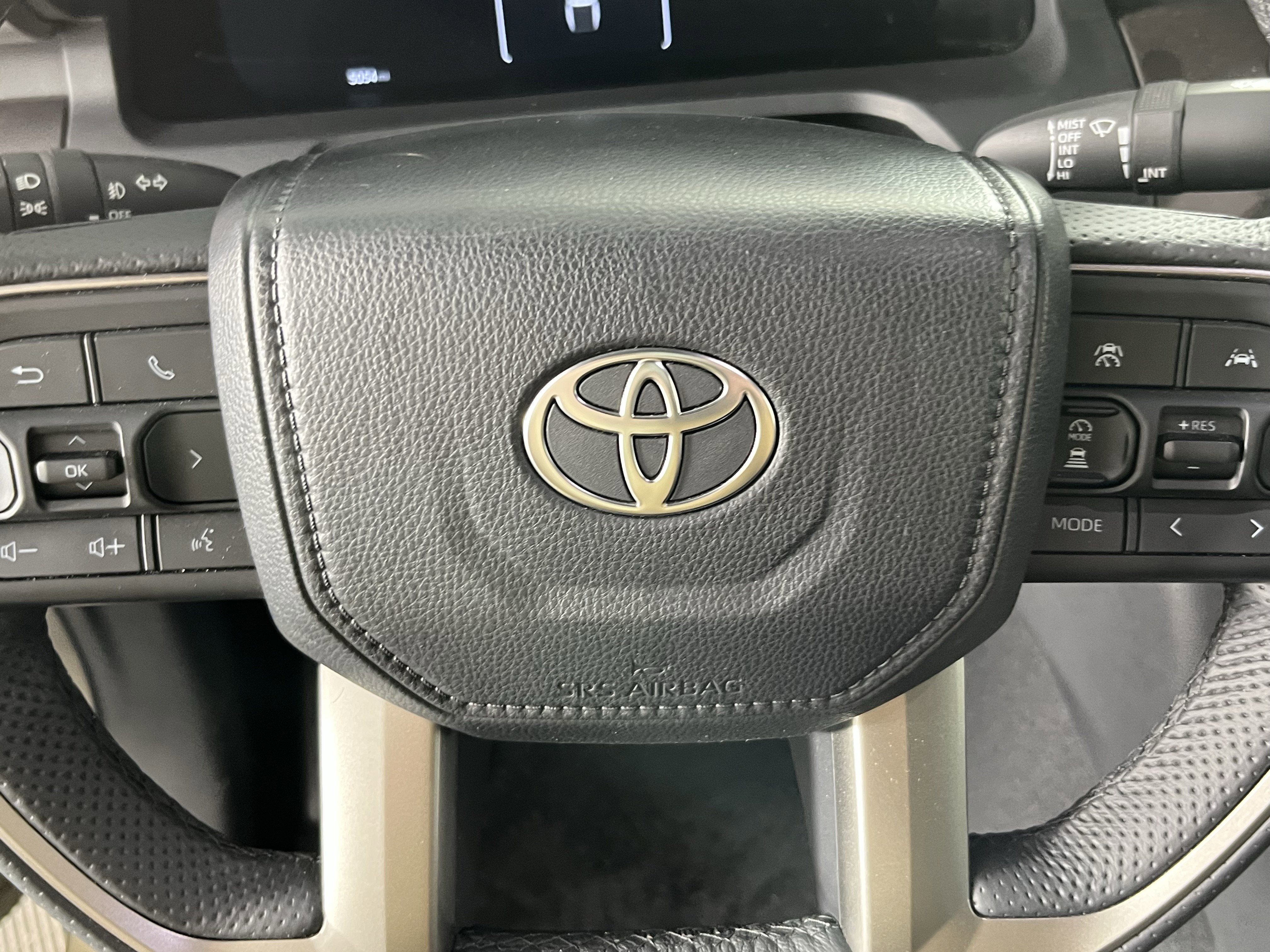 2025 Toyota Tacoma 4WD SR