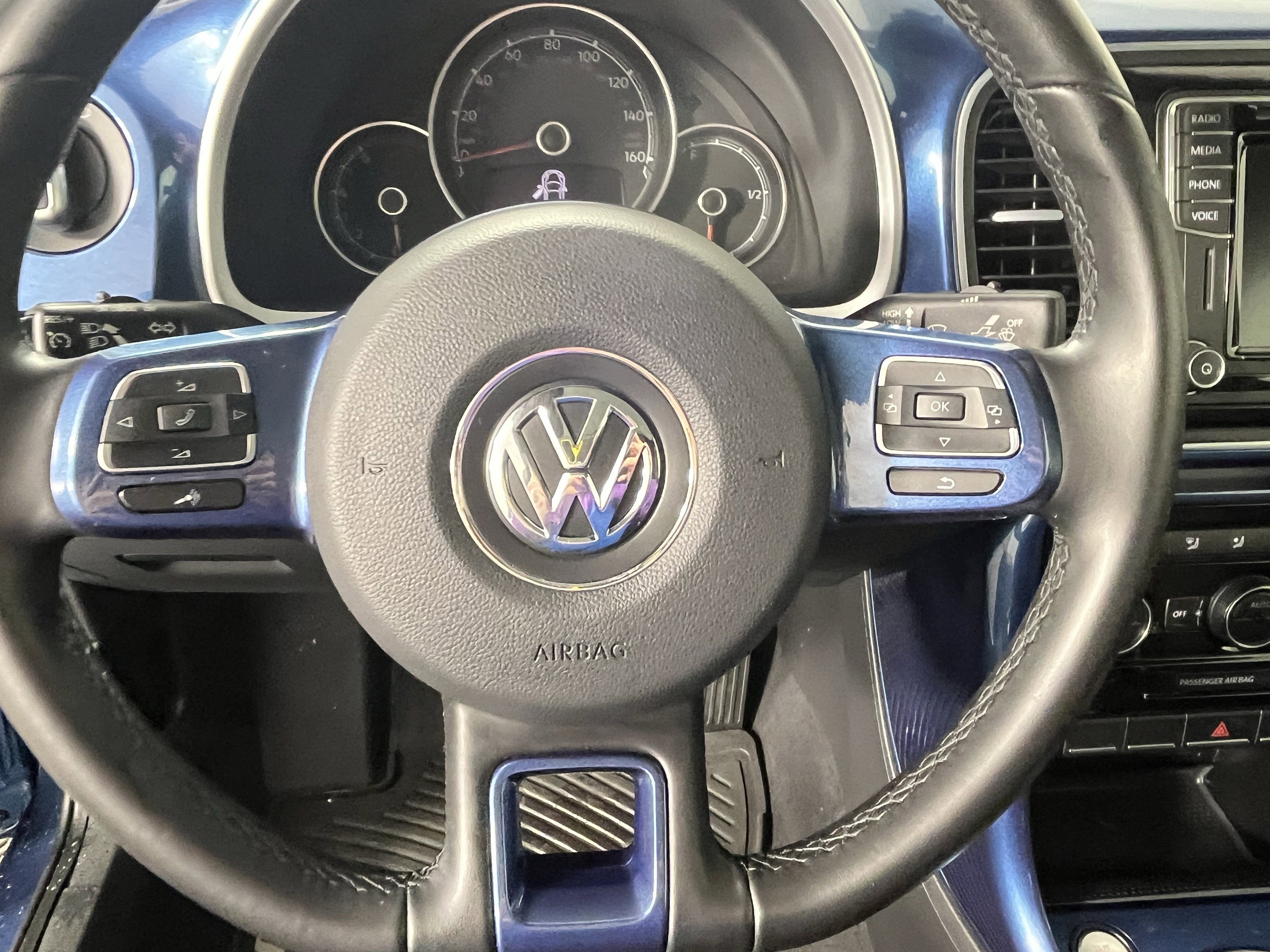 2019 Volkswagen Beetle SE