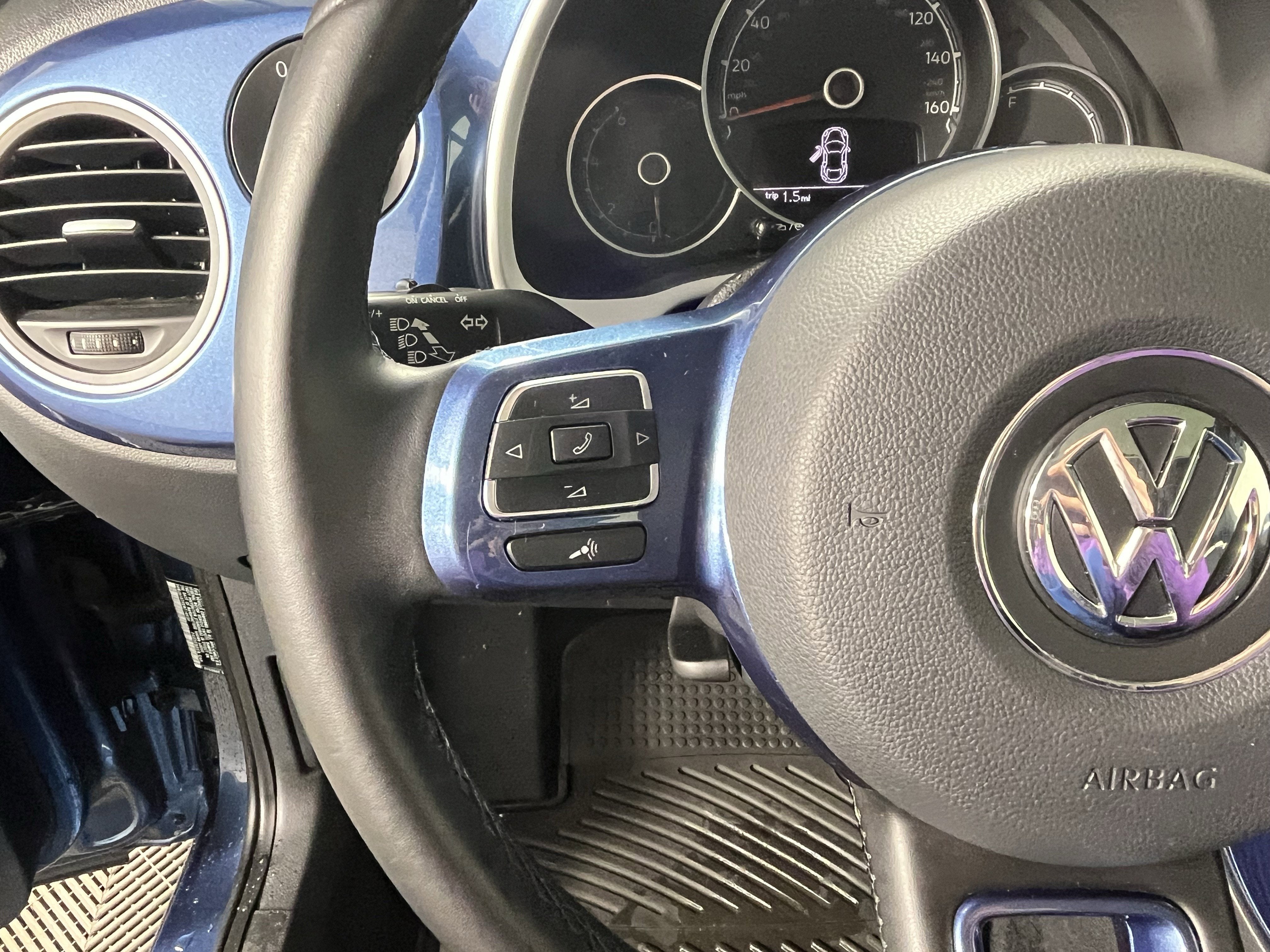 2019 Volkswagen Beetle SE