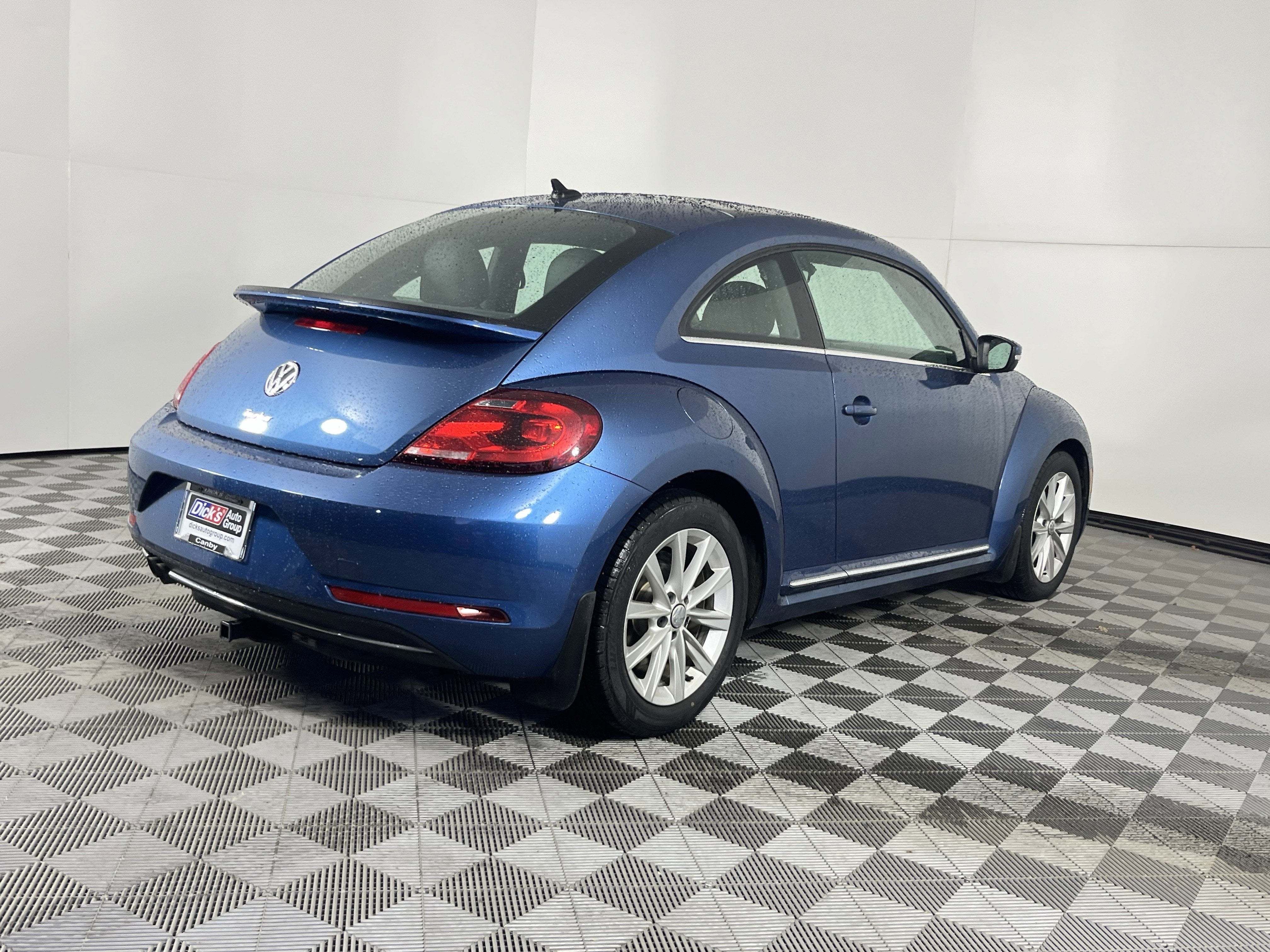 2019 Volkswagen Beetle SE