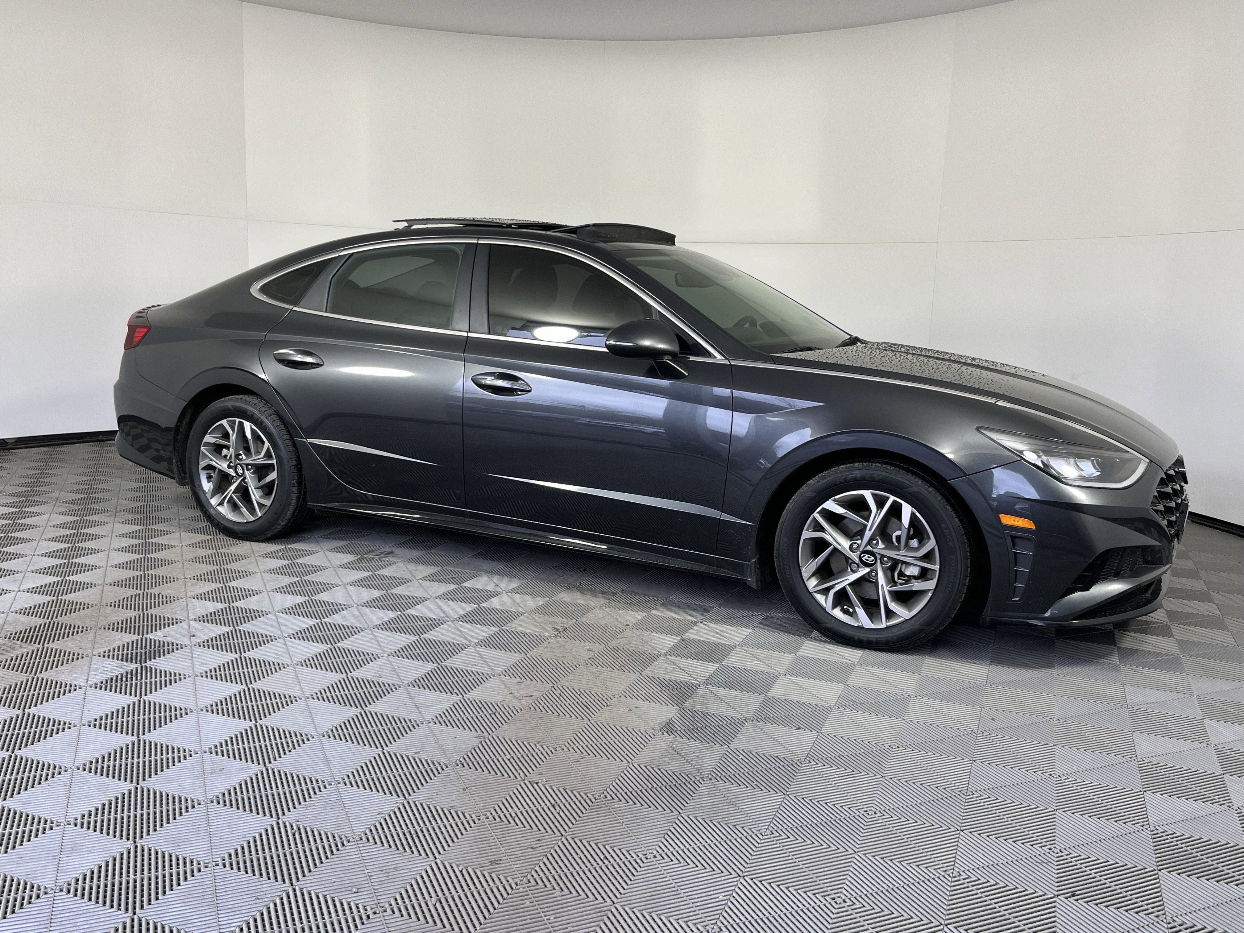 2021 Hyundai SONATA SEL