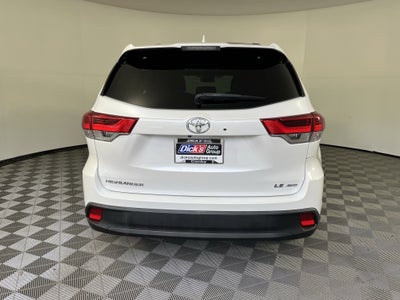 2019 Toyota Highlander LE