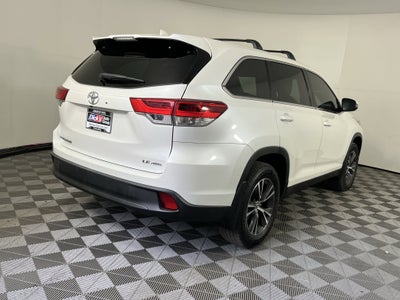 2019 Toyota Highlander LE