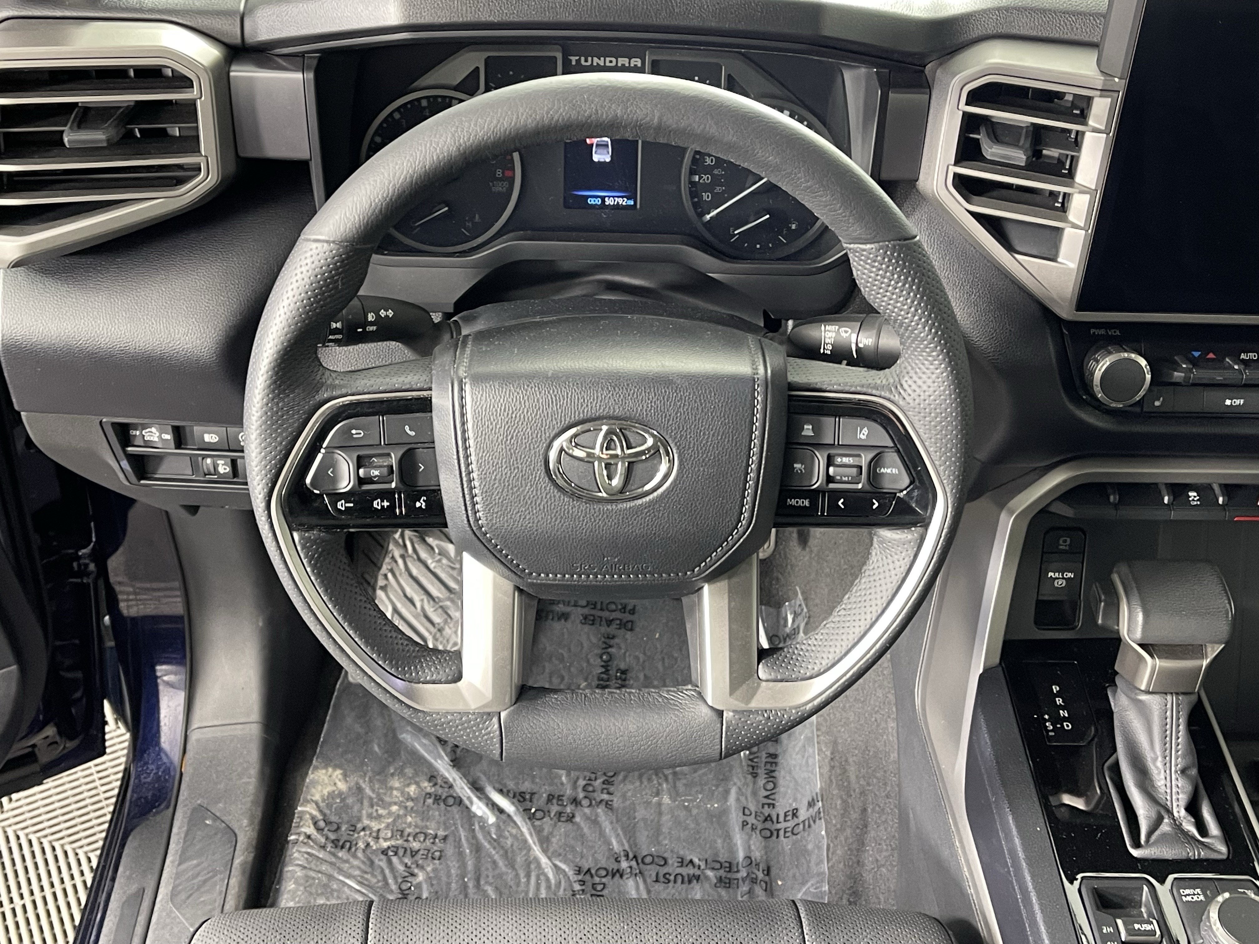 2023 Toyota Tundra 4WD SR5