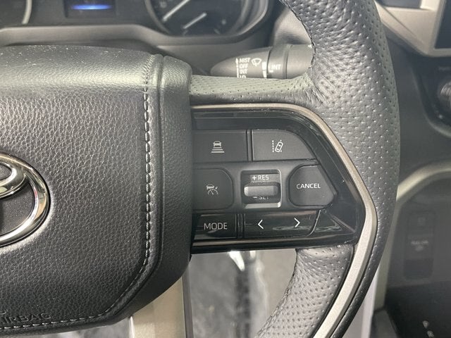 2023 Toyota Tundra 4WD SR5