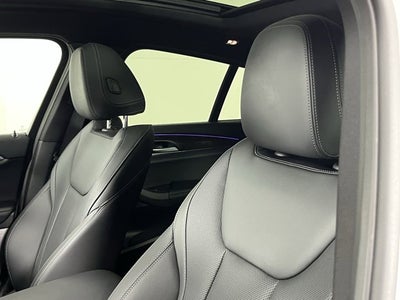 2025 BMW X4 xDrive30i
