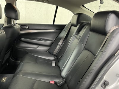 2013 INFINITI G37 Sedan x
