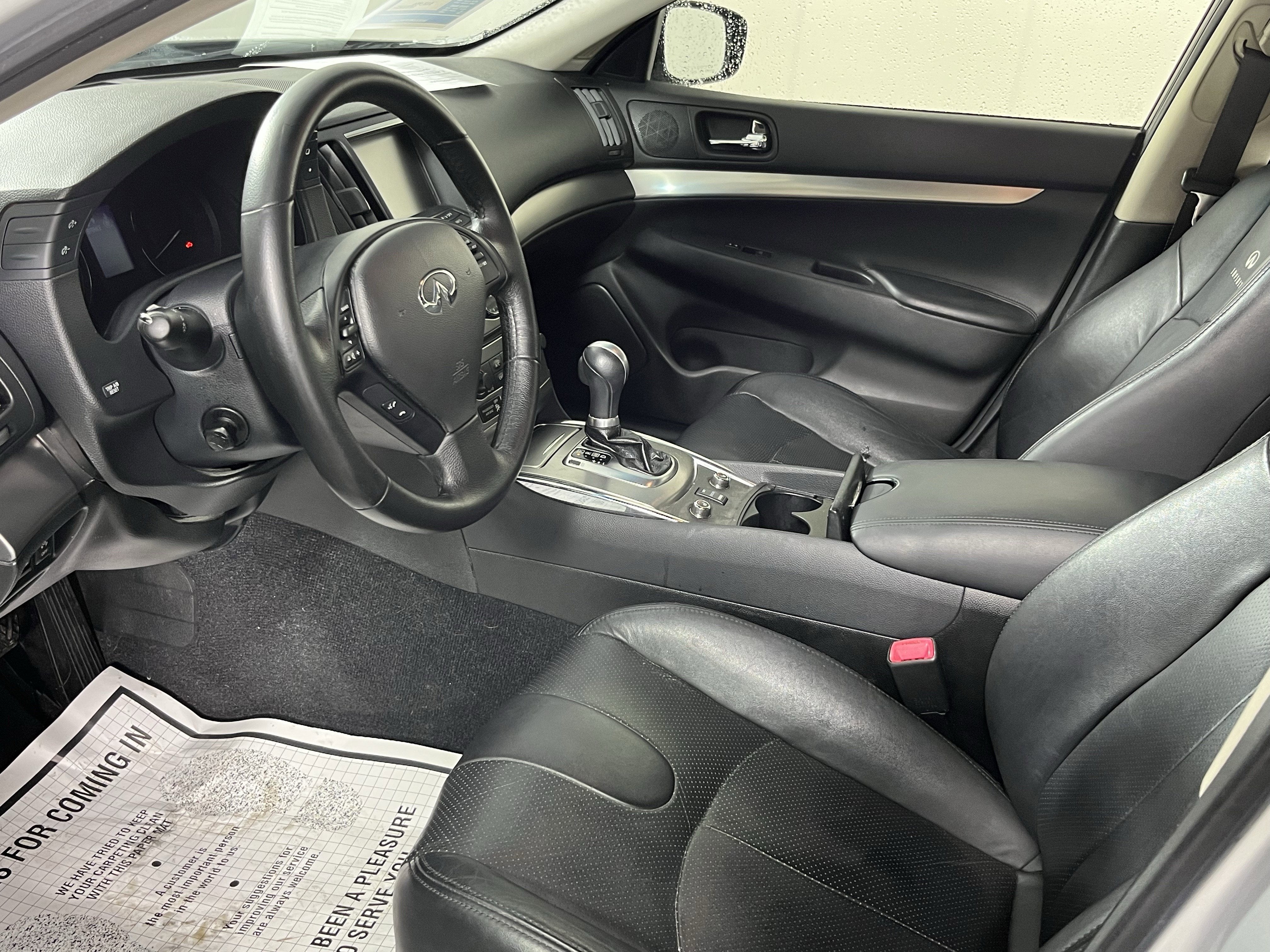 2013 INFINITI G37 Sedan x