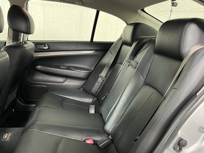 2013 INFINITI G37 Sedan x