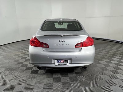 2013 INFINITI G37 Sedan x