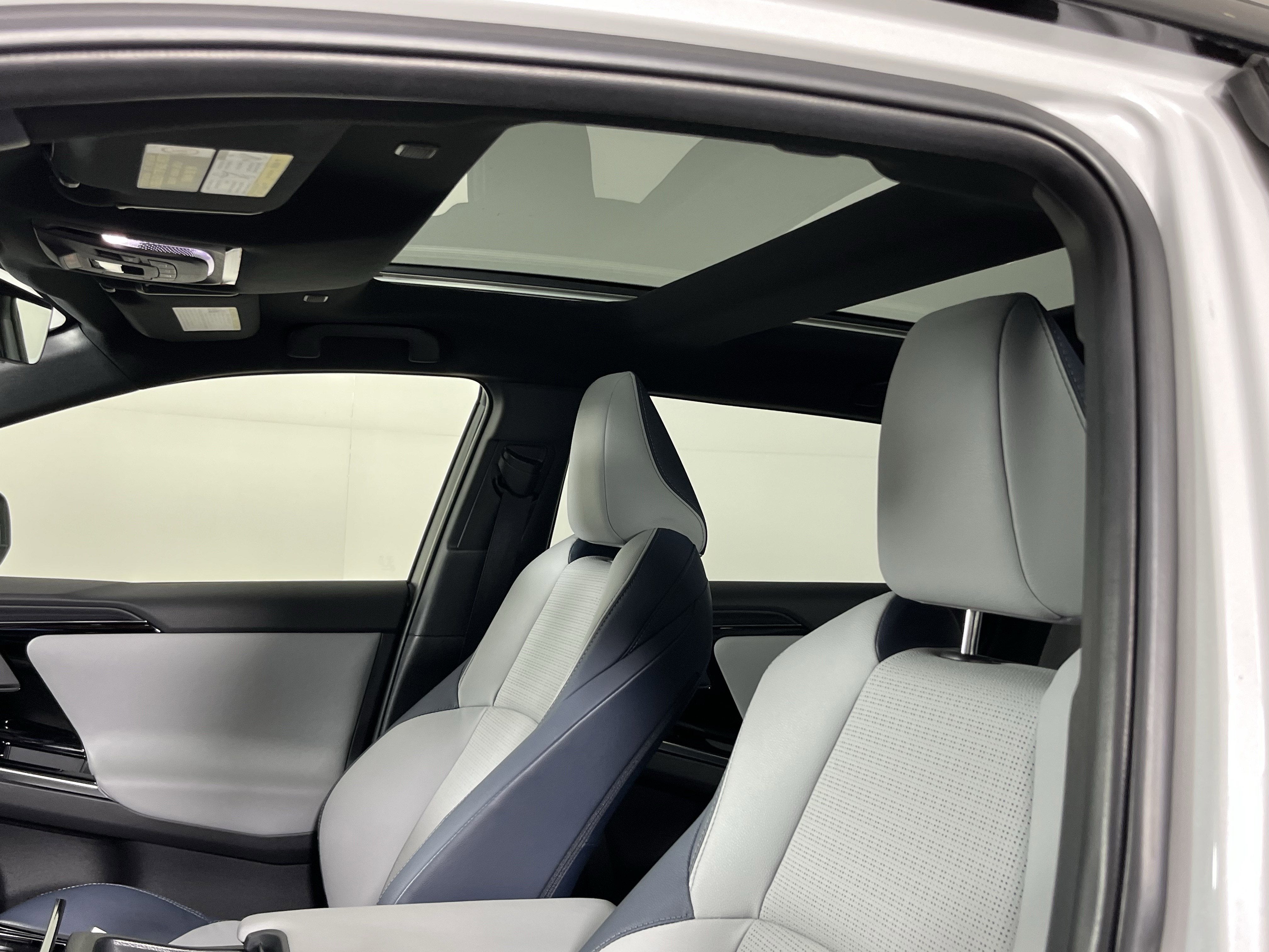 2023 Subaru Solterra Touring