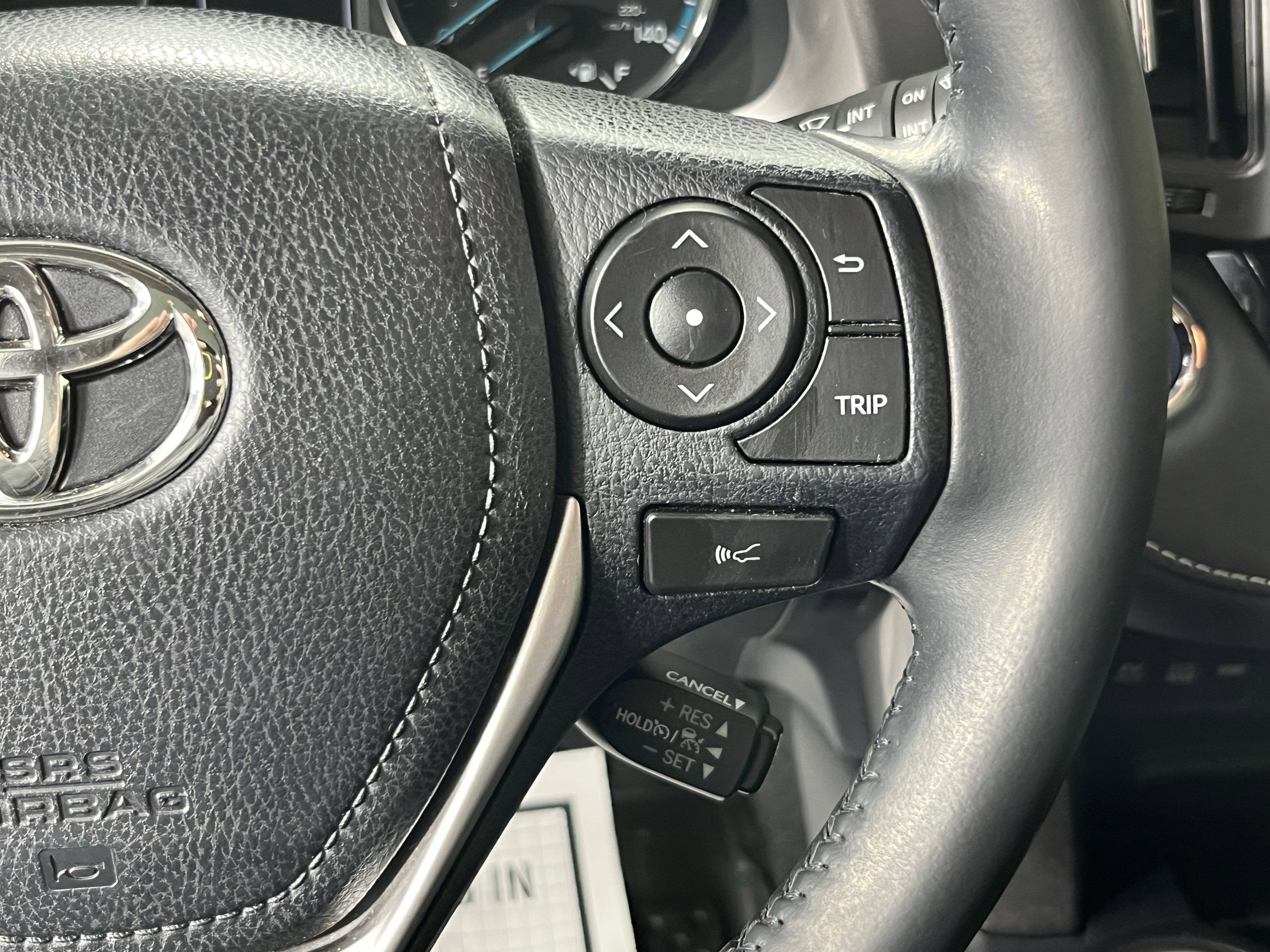 2018 Toyota RAV4 Hybrid LE Plus