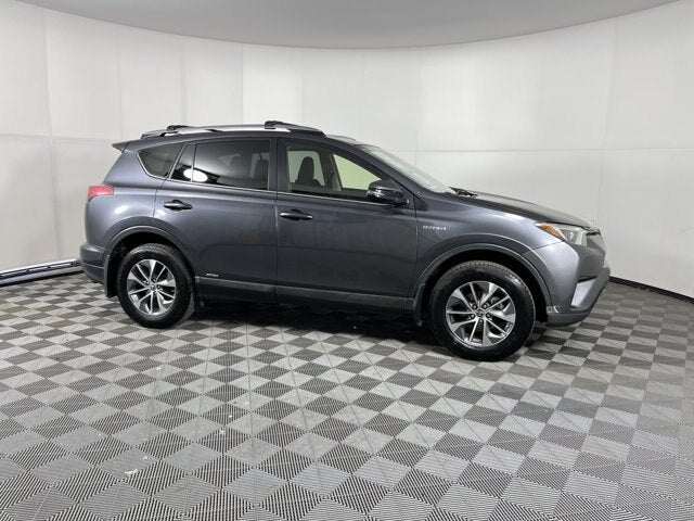 2018 Toyota RAV4 Hybrid LE Plus