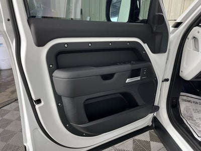 2025 Land Rover Defender S