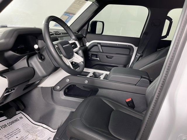 2025 Land Rover Defender S